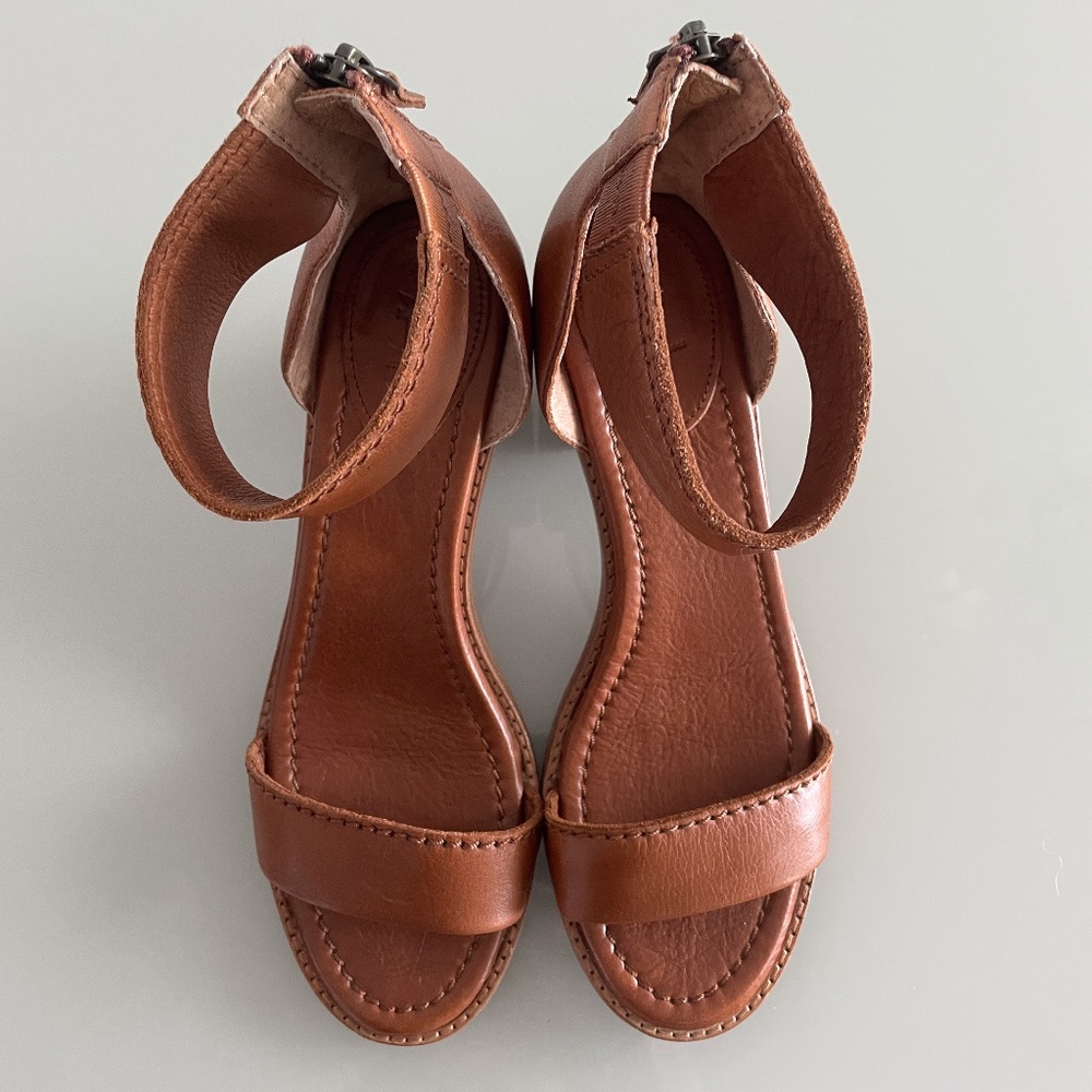 Frye leather ankle strap brielle copper brown 8.5W worn once!